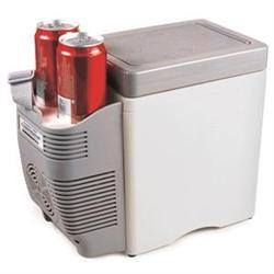 12 Volt 7 Liter Cooler/Warmer and Cup Holder